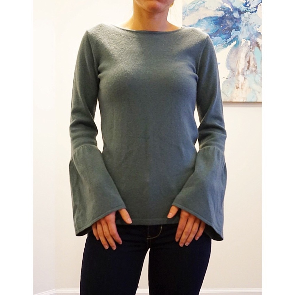 Bell Long Sleeve Olive Green Sweater Size XS